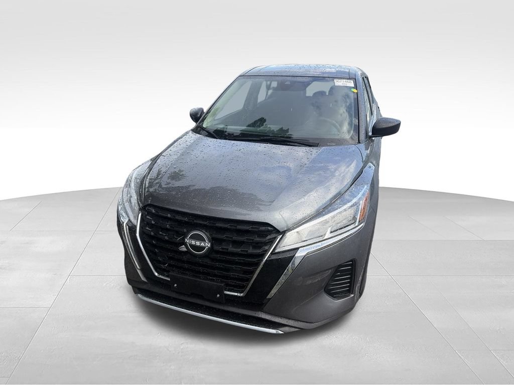 Used 2023 Nissan Kicks S