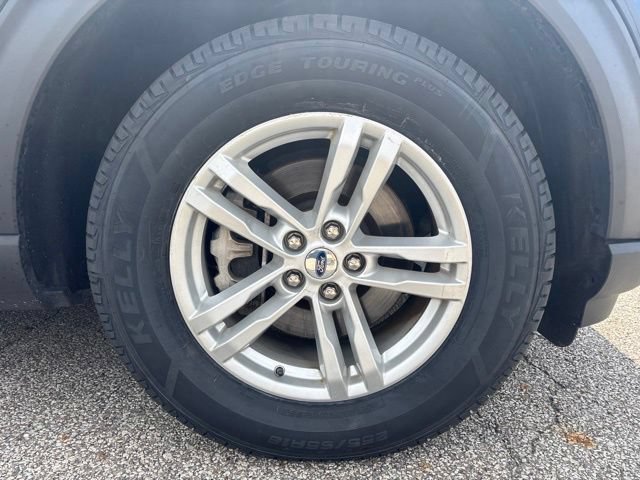 Certified 2021 Ford Explorer XLT w/ Equipment Group 202A AWD/4WD image 28