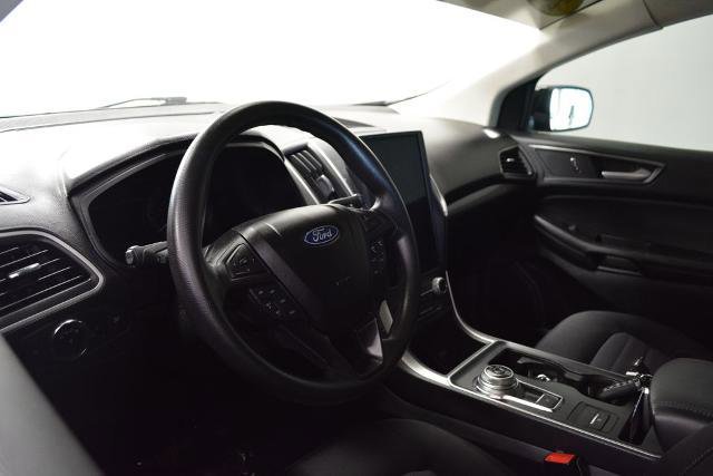 Certified 2023 Ford Edge SE w/ Black Appearance Package AWD/4WD image 10
