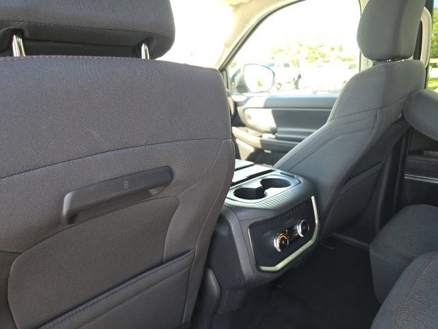 Certified 2025 Ford Expedition Active RWD image 9