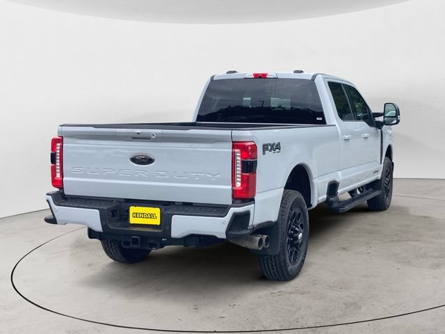 Certified 2025 Ford F350 Lariat w/ Black Appearance Package AWD/4WD image 4