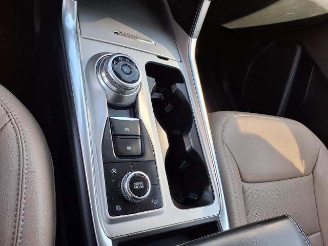 Certified 2023 Ford Explorer Limited w/ Limited Technology Package image 15