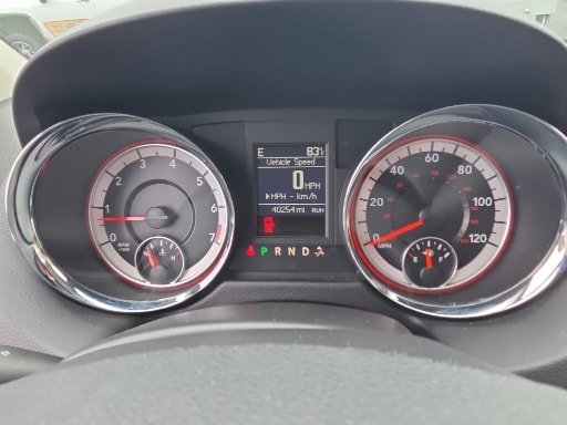 Used 2020 Dodge Grand Caravan SE w/ UConnect Hands-Free Group FWD image 3
