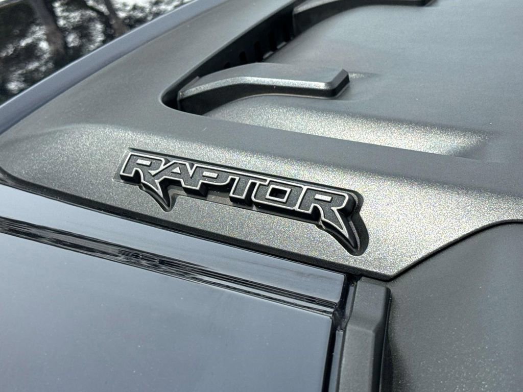 Certified 2022 Ford F150 Raptor w/ Equipment Group 801A High AWD/4WD image 6