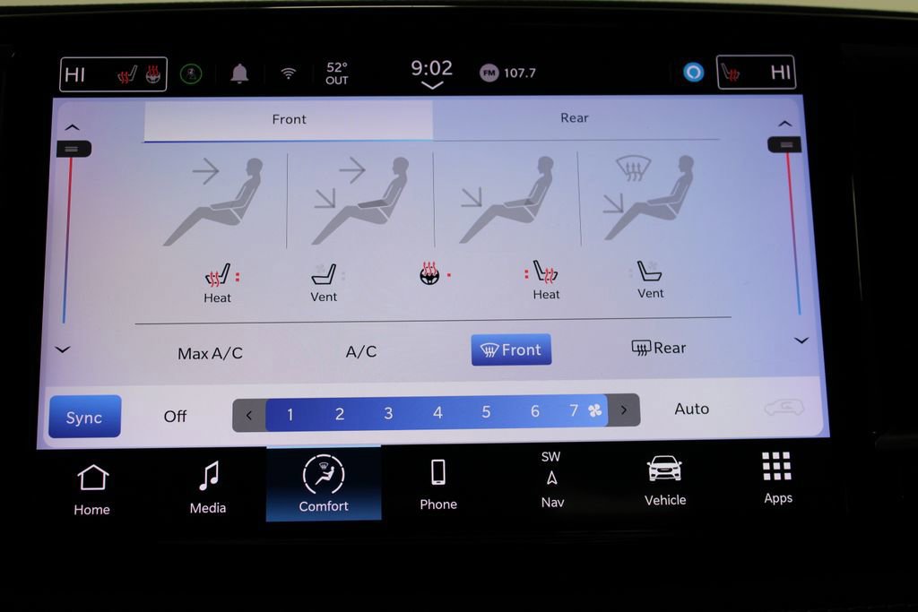 Used 2022 Chrysler Pacifica Limited image 52