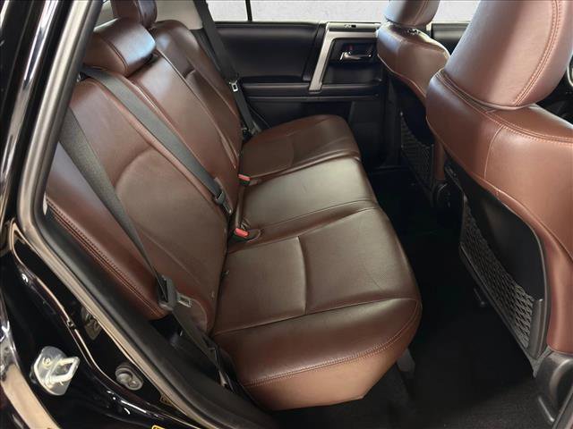Used 2018 Toyota 4Runner Limited AWD/4WD image 23