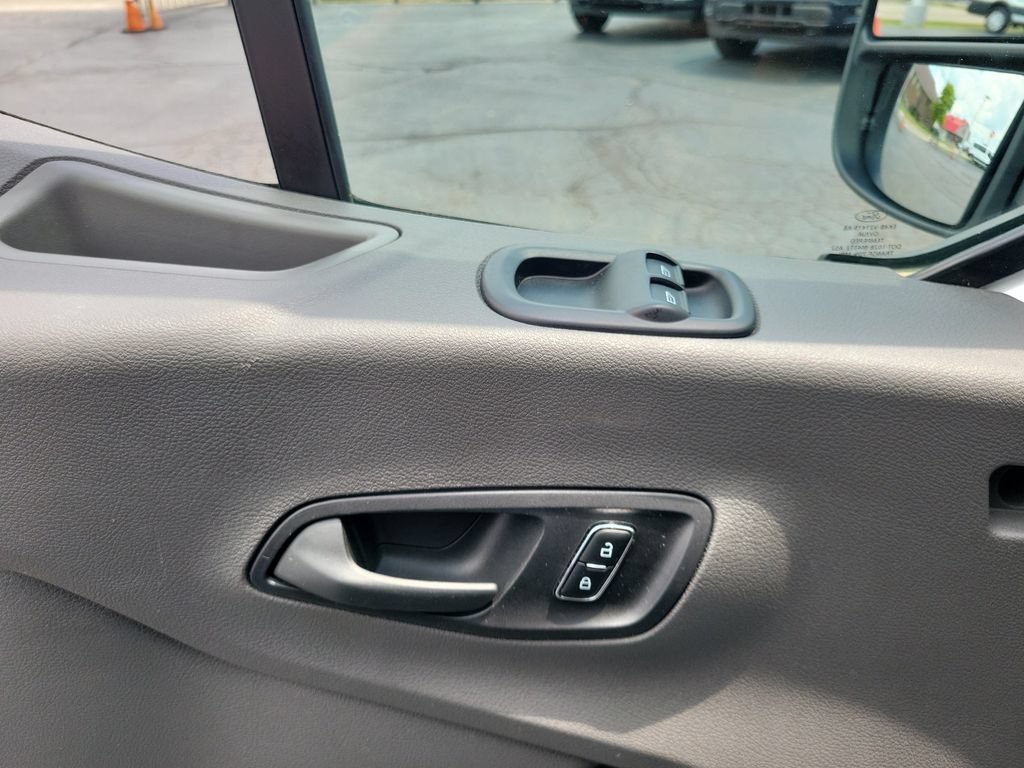 Certified 2025 Ford Transit 250 Low Roof w/ Exterior Upgrade Package RWD image 19