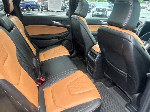 Certified 2024 Ford Edge Titanium w/ Titanium Elite Package AWD/4WD image 17