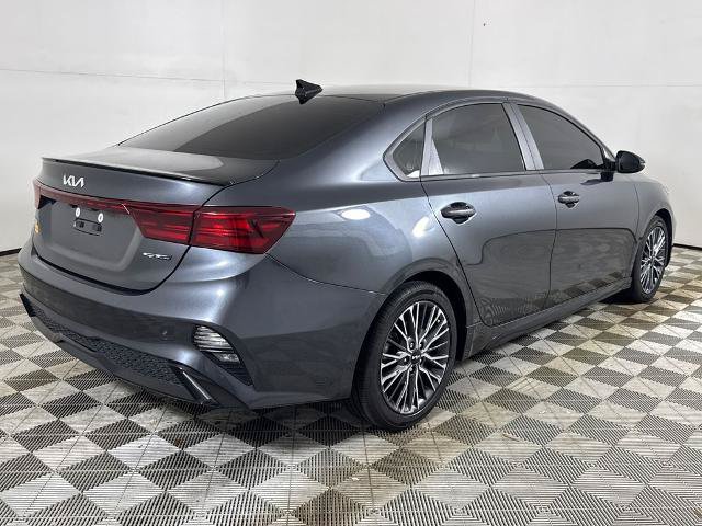 Used 2023 Kia Forte GT-Line FWD image 3