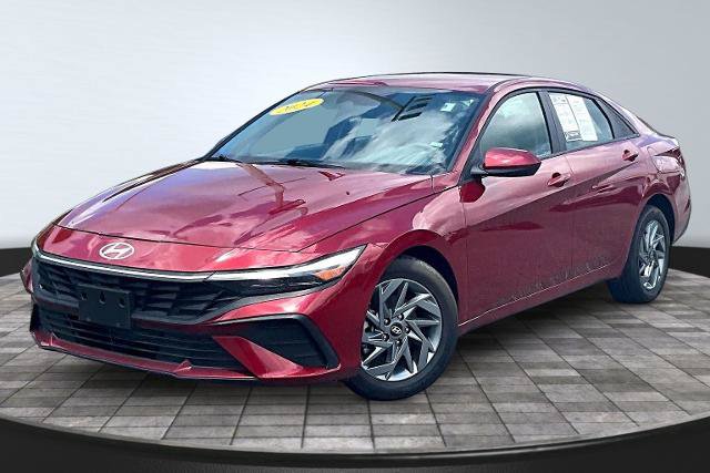 Used 2024 Hyundai Elantra SEL FWD image 12