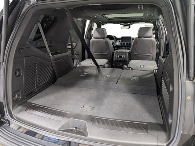 Used 2023 GMC Yukon SLT w/ SLT Premium Package AWD/4WD image 25