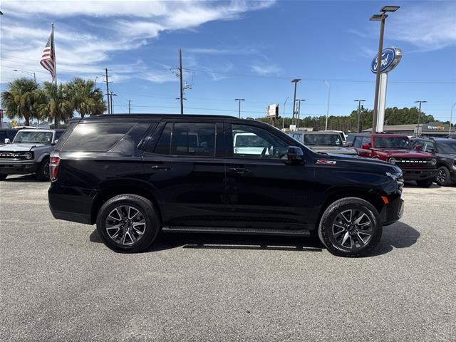 Used 2024 Chevrolet Tahoe Z71 w/ Luxury Package AWD/4WD image 16