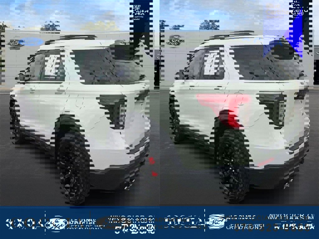 Certified 2024 Ford Explorer ST w/ Equipment Group 401A image 3