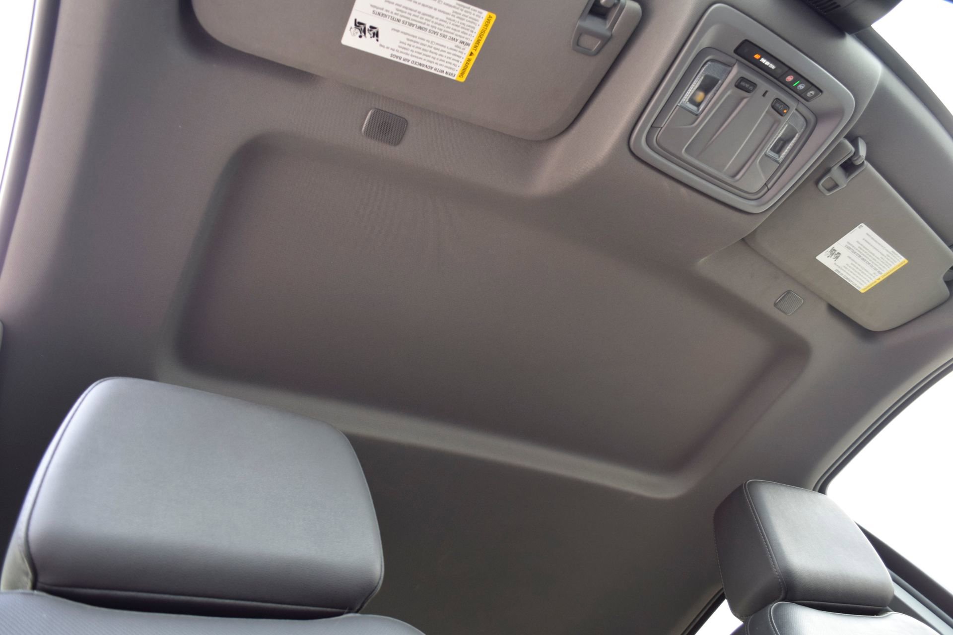 Used 2025 GMC Sierra 1500 SLT image 24