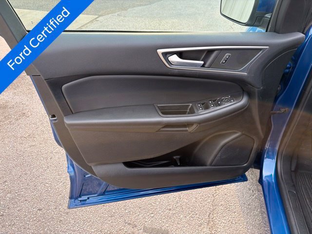 Certified 2024 Ford Edge SEL w/ Convenience Package AWD/4WD image 12