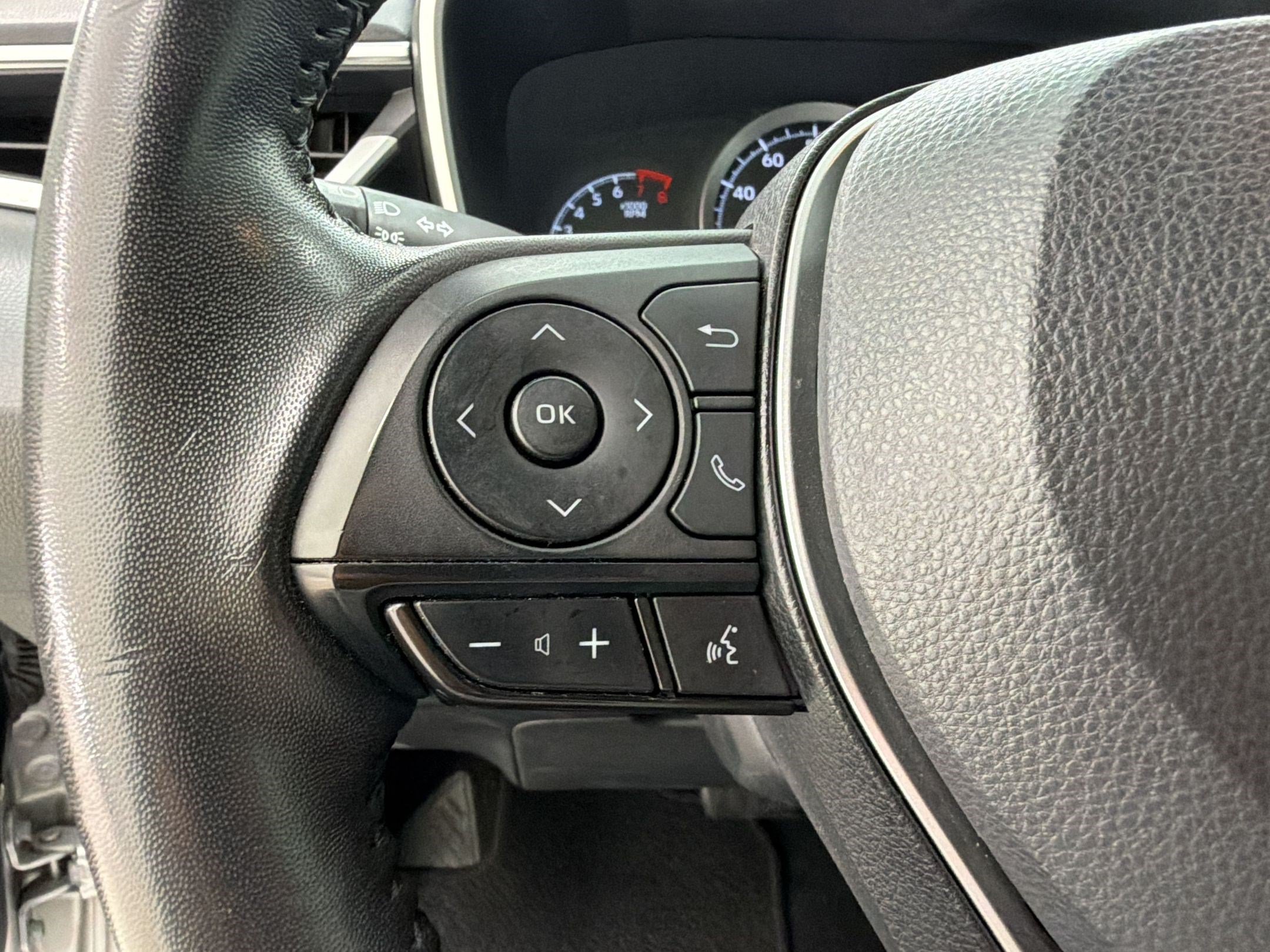 Used 2022 Toyota Corolla SE FWD image 17