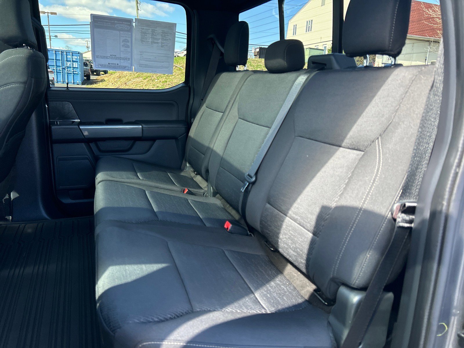 Certified 2022 Ford F150 XLT w/ Equipment Group 302A High image 10