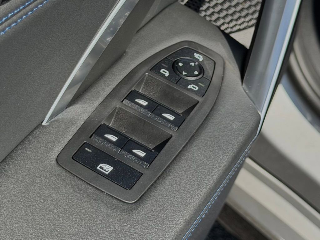 Used 2024 BMW X1 M35i w/ Premium Package image 16