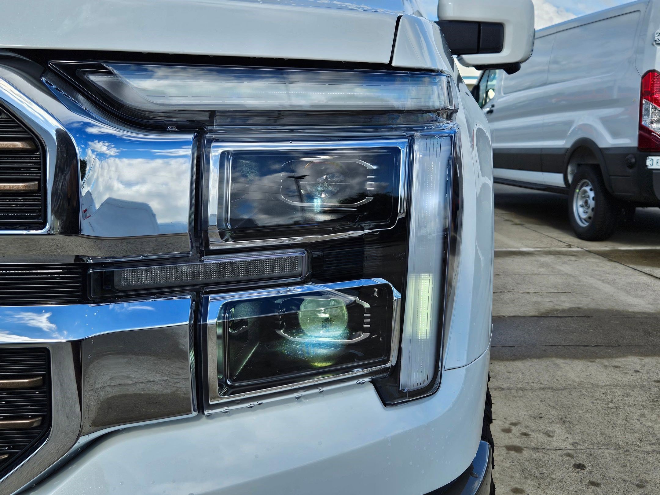 Certified 2025 Ford F150 King Ranch AWD/4WD image 12