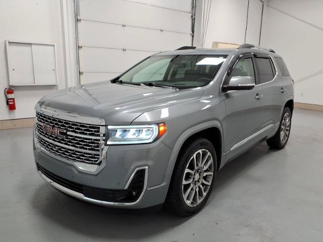 Used 2023 GMC Acadia Denali w/ Denali Ultimate Package AWD/4WD image 7