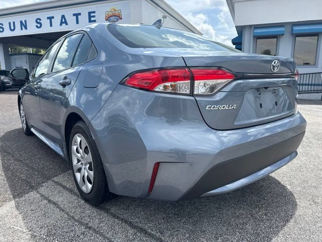 Used 2022 Toyota Corolla LE FWD image 6