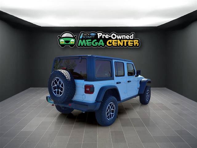 Used 2026 Jeep Wrangler Unlimited Rubicon AWD/4WD image 25