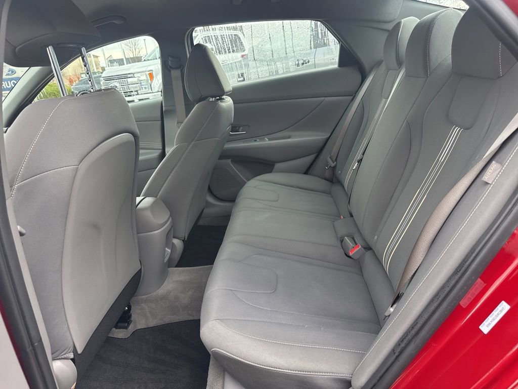 Used 2025 Hyundai Elantra Sport image 51