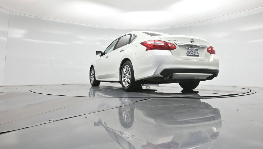Used 2017 Nissan Altima 2.5 S w/ Power Driver Seat Package image 22
