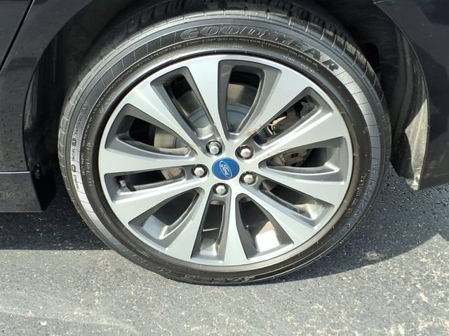 Certified 2020 Ford Fusion SE AWD/4WD image 9