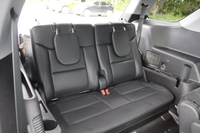 Certified 2021 Ford Explorer XLT w/ Equipment Group 202A AWD/4WD image 30