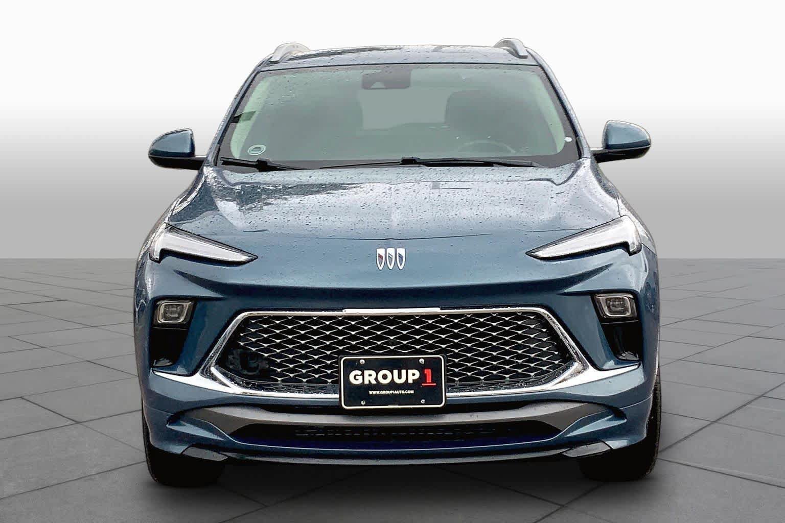 Used 2024 Buick Encore GX Avenir AWD/4WD image 4