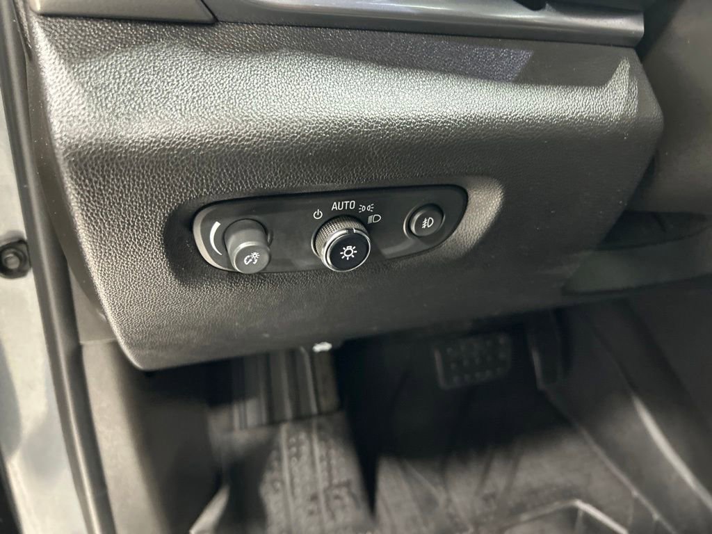Used 2019 Chevrolet Traverse LT AWD/4WD image 14