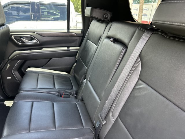 Used 2024 Chevrolet Suburban LT AWD/4WD image 25