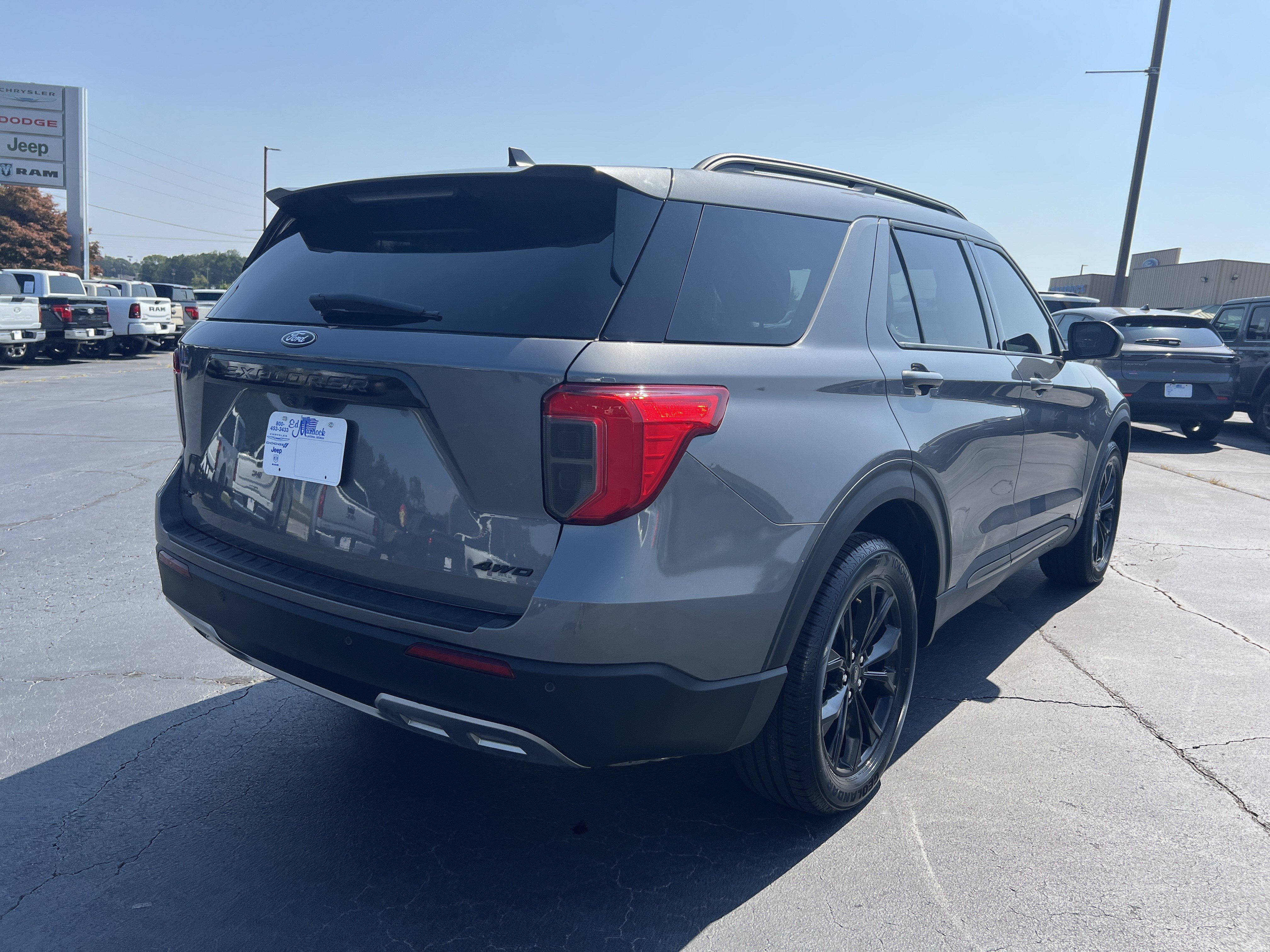 Certified 2023 Ford Explorer XLT w/ Equipment Group 202A AWD/4WD image 5