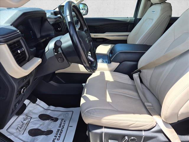 Certified 2023 Ford Expedition Platinum AWD/4WD image 11