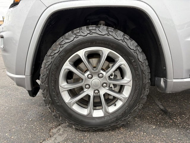 Used 2020 Jeep Grand Cherokee Altitude image 11