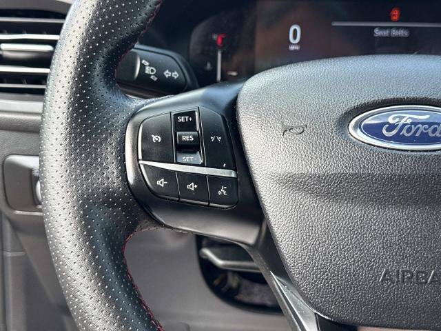 Certified 2025 Ford Escape ST-Line FWD image 18