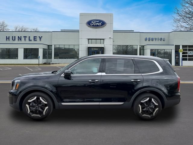 Used 2023 Kia Telluride S w/ S Sunroof Package AWD/4WD image 5