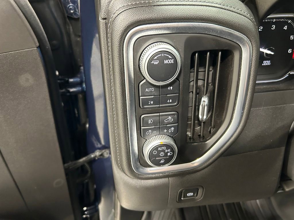 Used 2020 GMC Sierra 1500 Denali w/ Driver Alert Package II AWD/4WD image 14