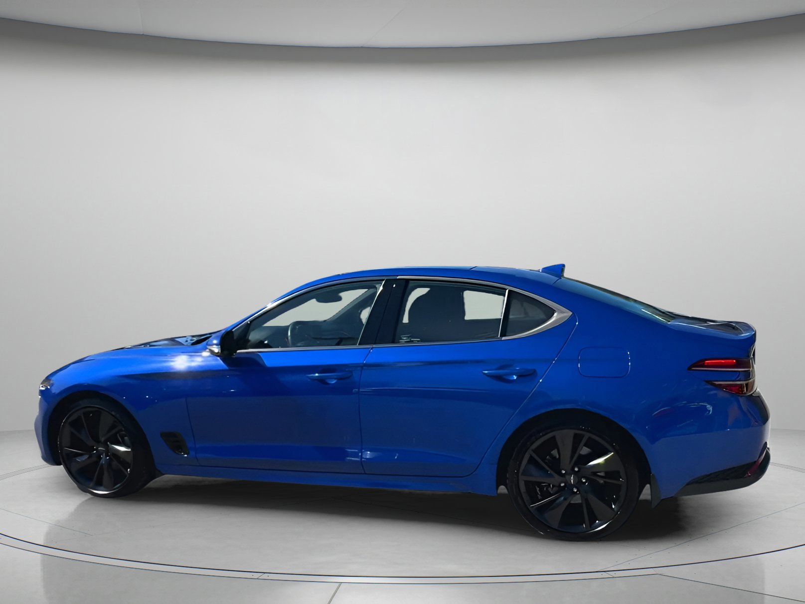 Used 2023 Genesis G70 2.0T w/ Sport Prestige Package image 11