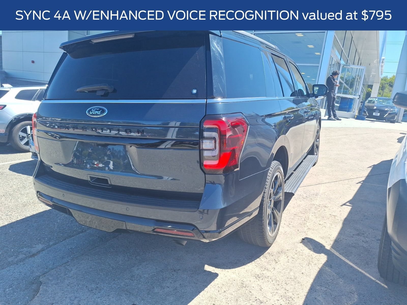 Certified 2023 Ford Expedition Limited AWD/4WD image 9