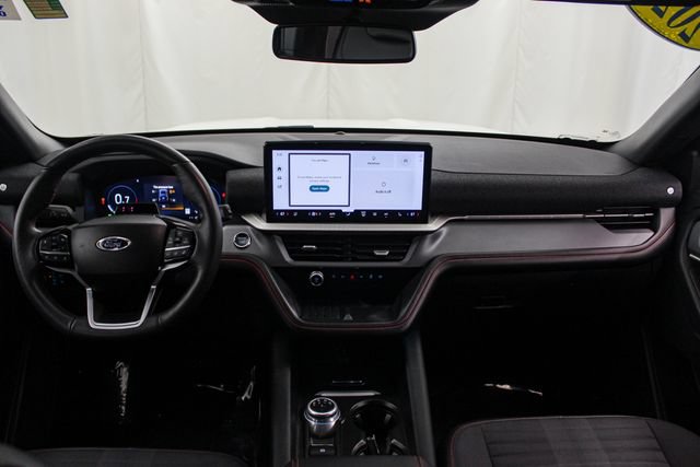 Certified 2025 Ford Explorer ST-Line w/ Premium Package RWD image 26