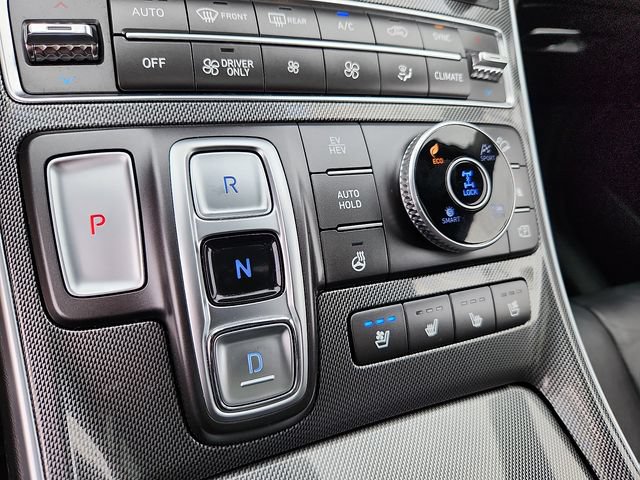 Used 2023 Hyundai Santa Fe Limited AWD/4WD image 16