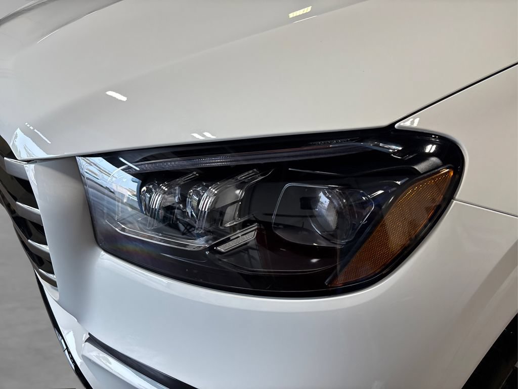 Used 2026 Mercedes-Benz GLS 450 4MATIC image 23