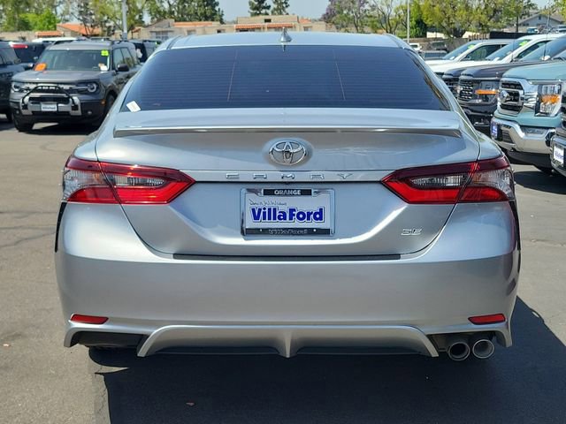 Used 2024 Toyota Camry SE image 4