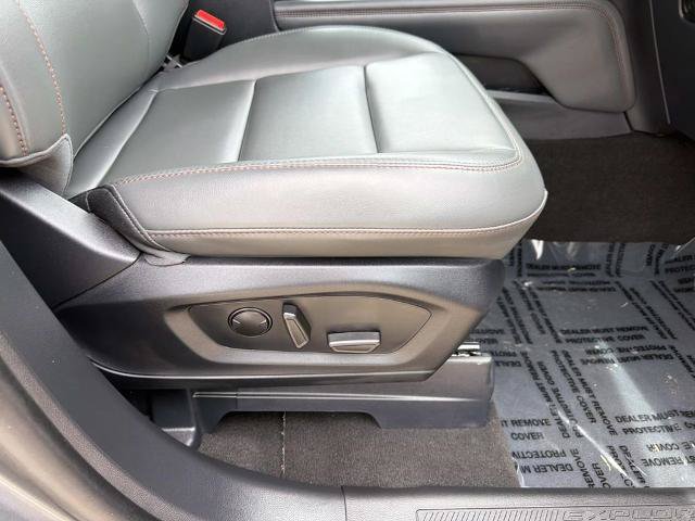 Certified 2025 Ford Explorer Active w/ Active Comfort Package AWD/4WD image 14