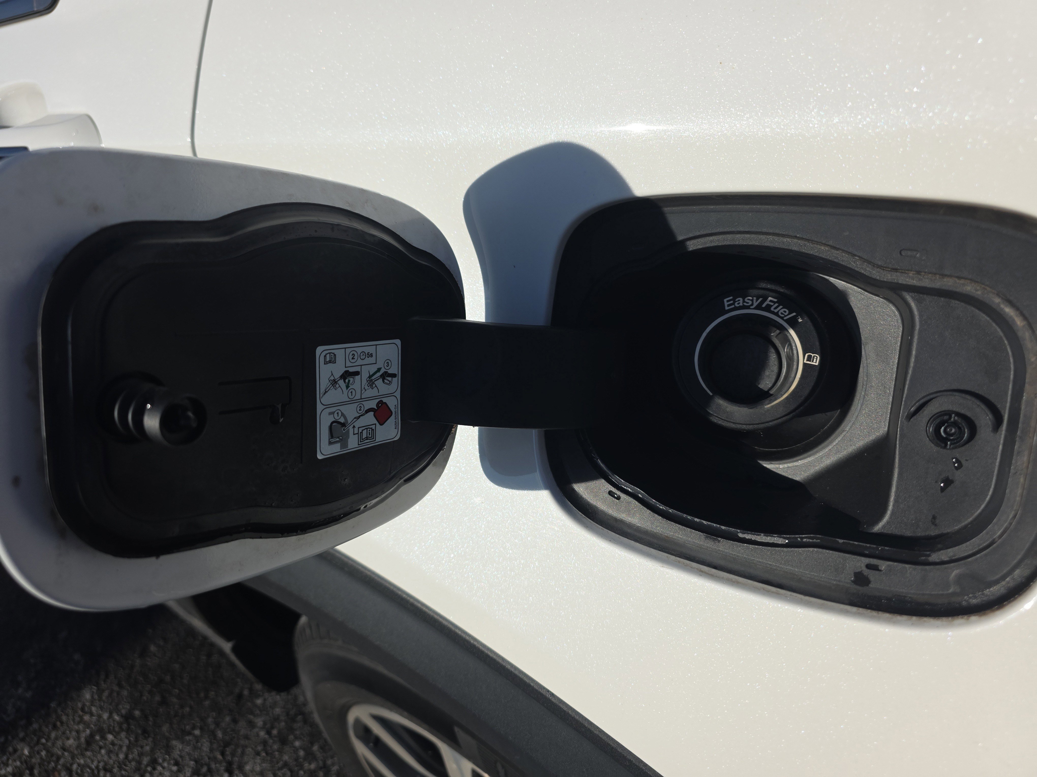 Certified 2022 Ford Explorer ST-Line w/ Class IV Trailer Tow Package image 15