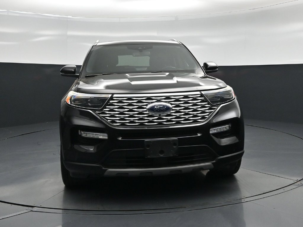 Certified 2022 Ford Explorer Platinum w/ Equipment Group 601A AWD/4WD image 55