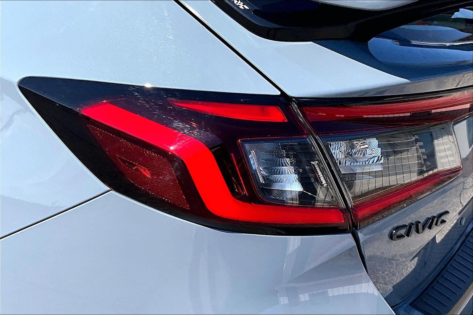 Used 2024 Honda Civic Sport image 28
