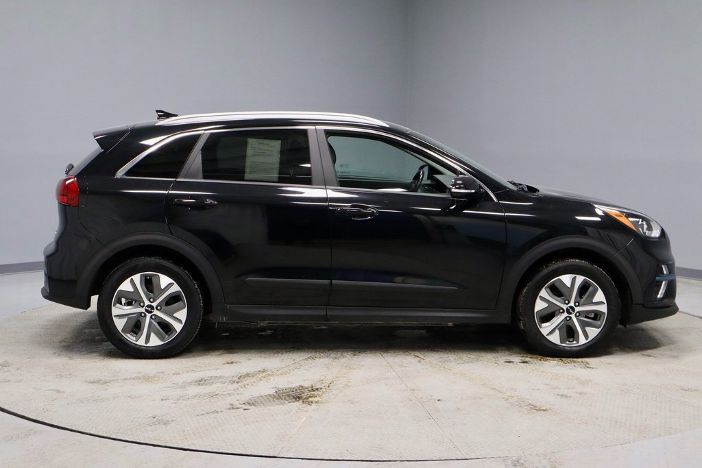 Used 2022 Kia Niro EX w/ Cold Weather Package image 6